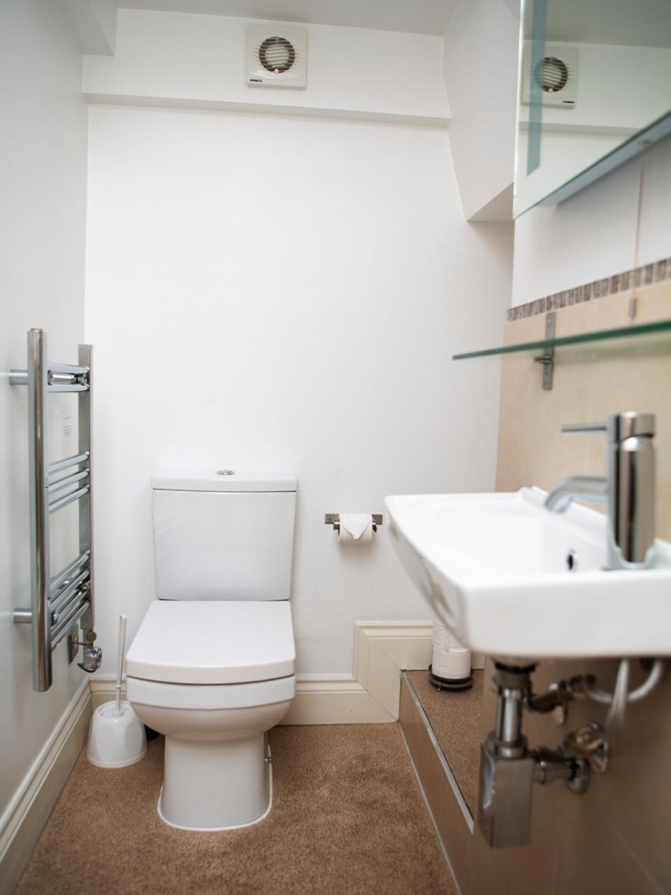 Apt 3, Trafalgar Sq Duplex, 3Rd & 4Th Floor By Indigo Flats London Eksteriør bilde